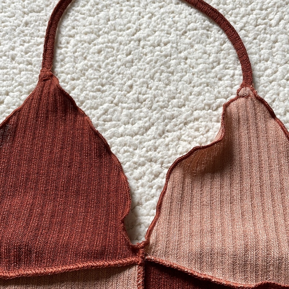 NWOT Patch Halter Top Lettuce Hem - Picture 3 of 8